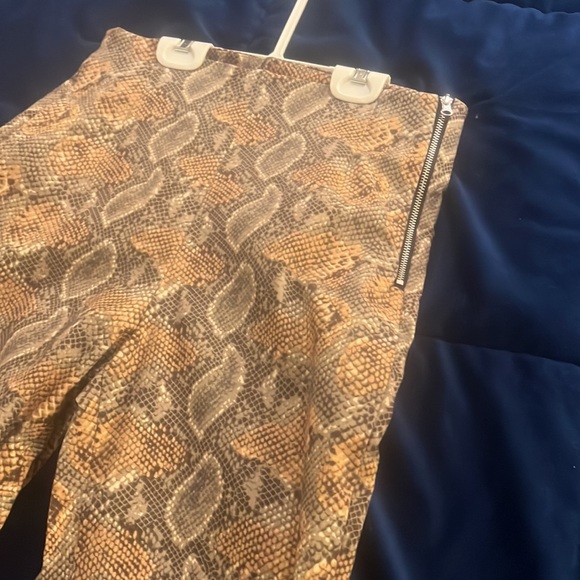 NWT dynamite leggings - Picture 2 of 3